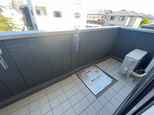バルコニー