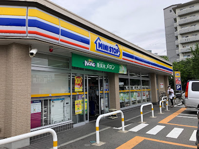 コンビニ　ミニストップ 平野長吉川辺店（コンビニ）まで469m