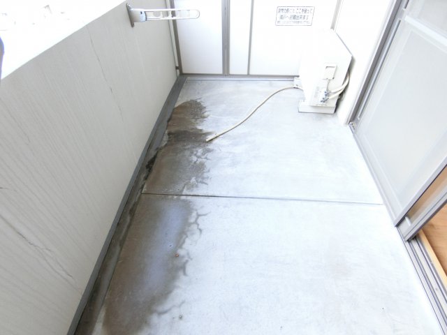 バルコニー　同物件別部屋