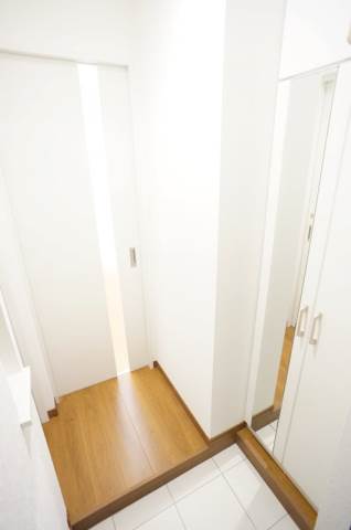 玄関　別号室イメージ