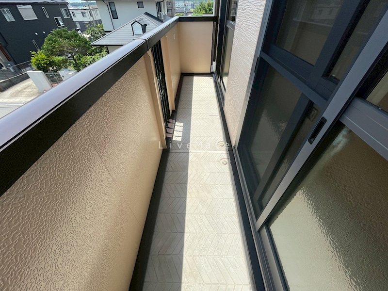 バルコニー　同施工会社の写真です