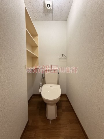 トイレ　コンパクトで使いやすいトイレです
