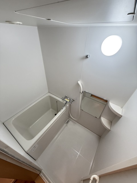 バス・シャワールーム　別部屋参考写真です