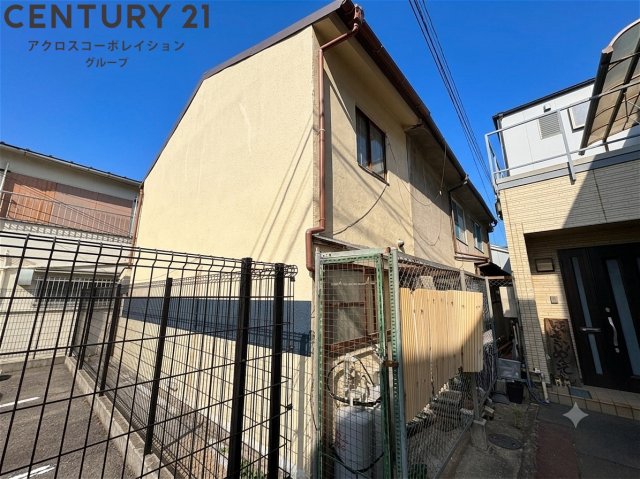 建物外観　落ち着いた雰囲気の外観です！