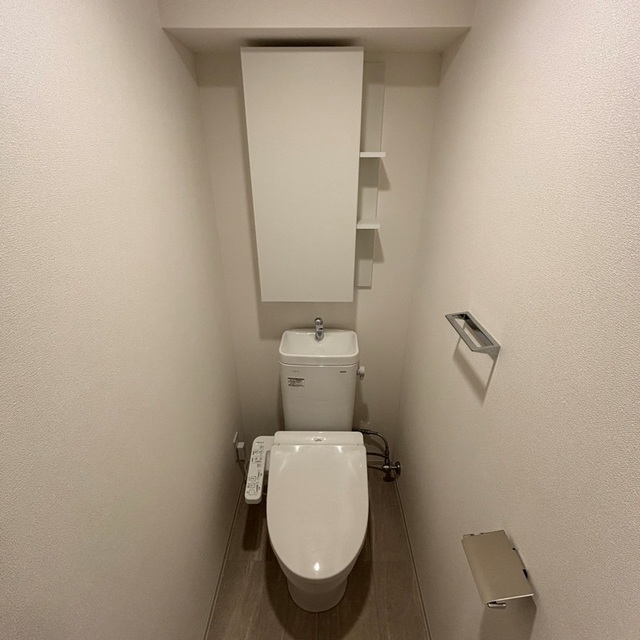 トイレ　※写真は同タイプ住戸です。