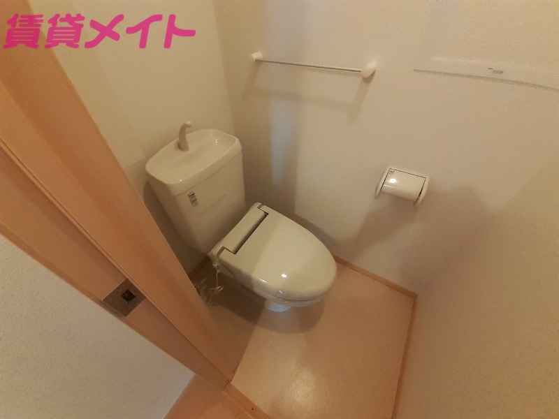 トイレ　同型別部屋参考写真です