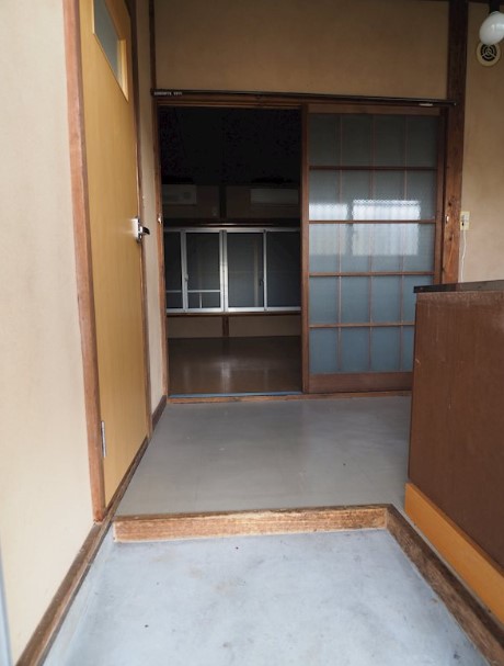 玄関