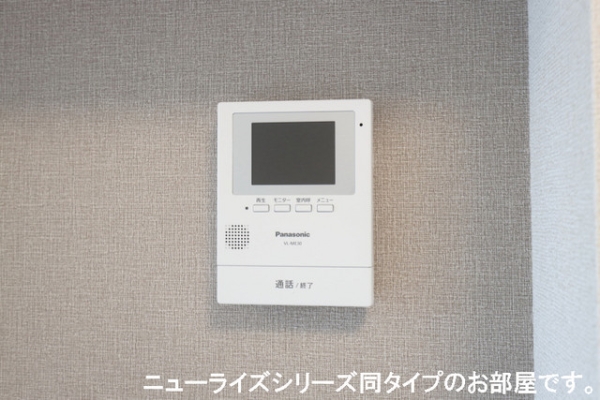 セキュリティ　※参考写真　同建築メーカー施工の同間取完成他物件のものです。