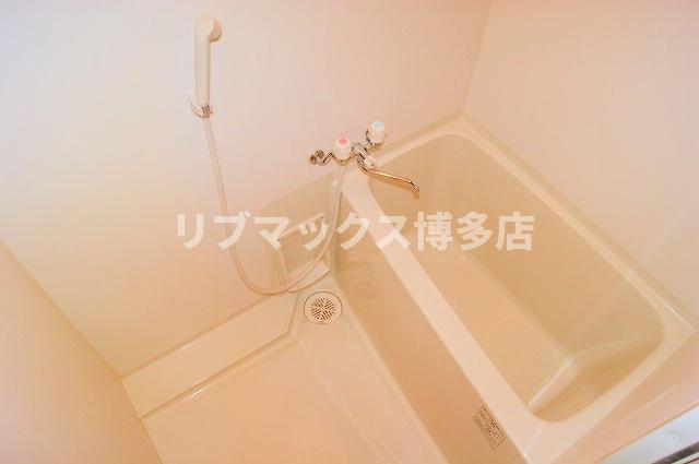 バス・シャワールーム　※写真と異なる場合は現状優先。