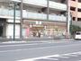 コンビニ　セブンイレブン（コンビニ）まで240m