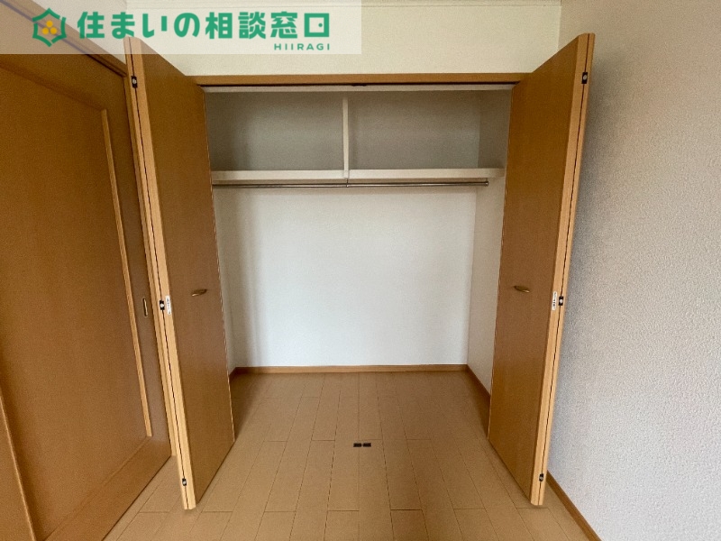 収納　同型
