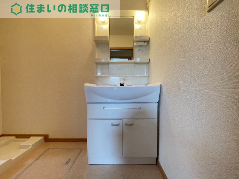洗面設備　同型