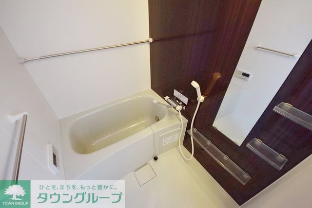 バス・シャワールーム　お問合せはタウンハウジングまで！※現地待合わせ相談可能
