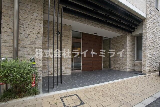 エントランス　?