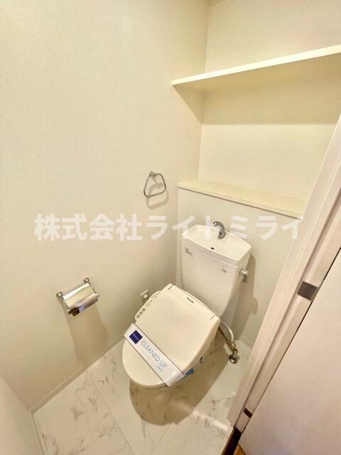トイレ　?