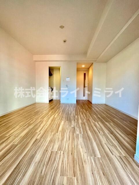 居室・リビング　?