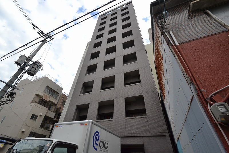 建物外観　造りのしっかりとしたビルです！