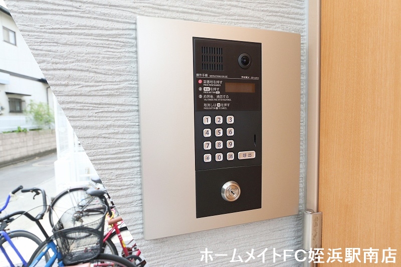 セキュリティ　★オートロック付きで安心です★