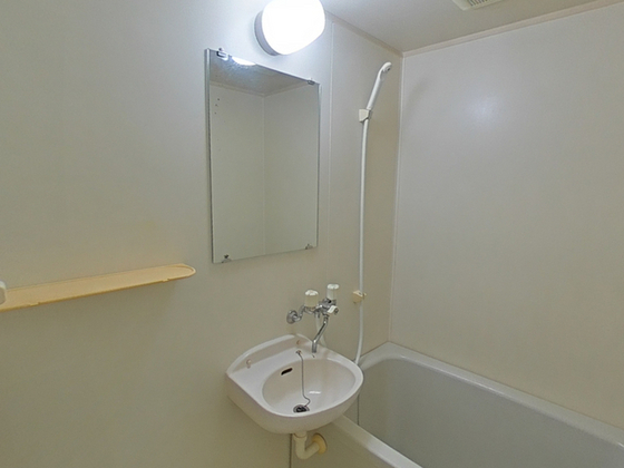 洗面設備　※別部屋の写真です