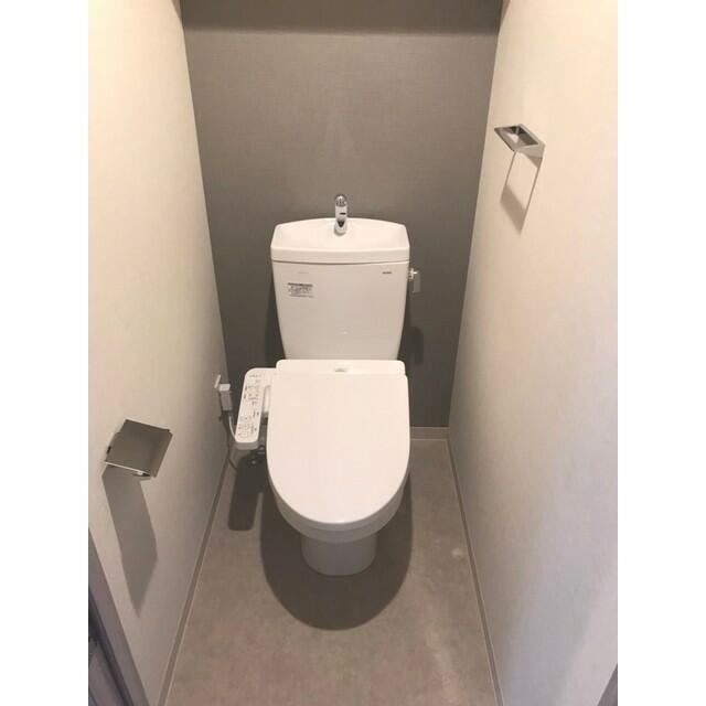トイレ　※参考写真(同タイプ・別部屋)