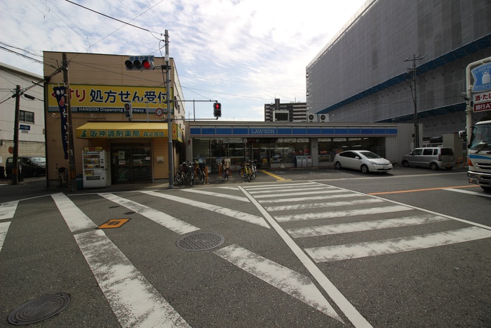 コンビニ　物件（コンビニ）まで167m