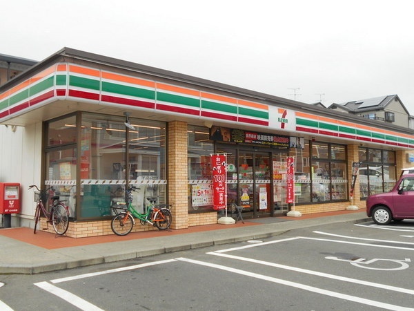 コンビニ　セブンイレブン仙台南光台7丁目店（コンビニ）まで554m
