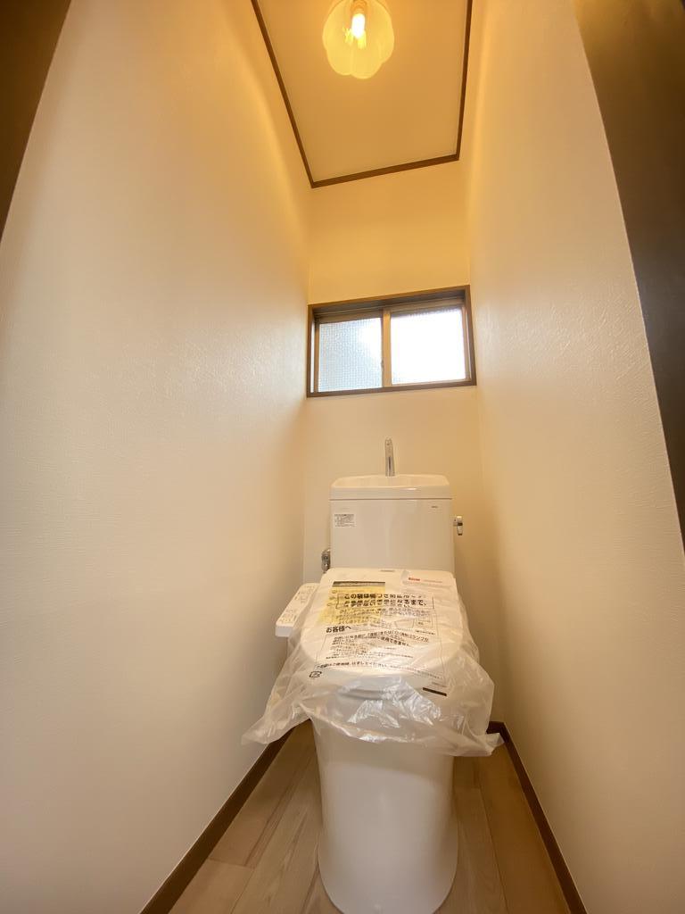 東京メトロ有楽町線 要町駅 徒歩9分 2階建 築44年のトイレ写真