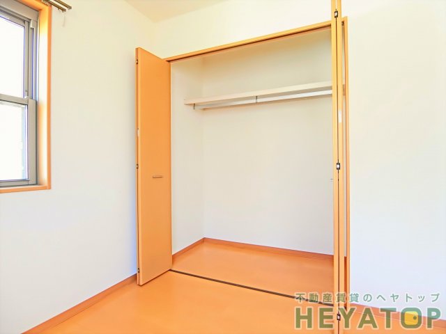 玄関　クローゼット（同仕様写真）