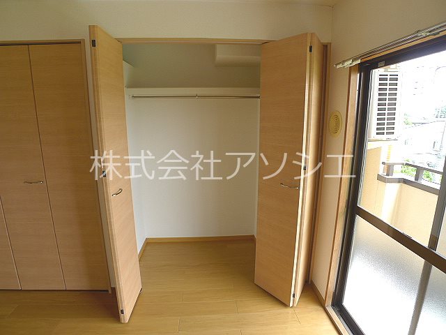収納　クローゼット
