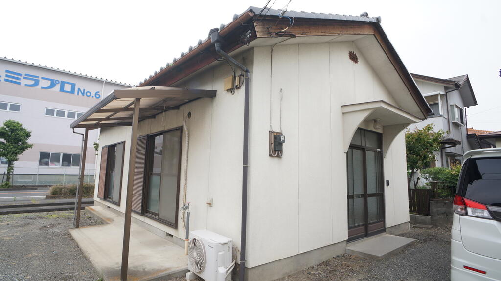 建物外観　平屋の戸建てになります。