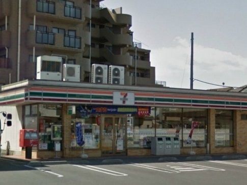 コンビニ　セブンイレブン大宮櫛引1丁目店（コンビニ）まで250m