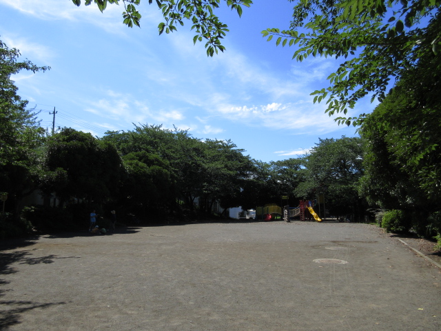 公園　有馬つつじ公園（公園）まで915m
