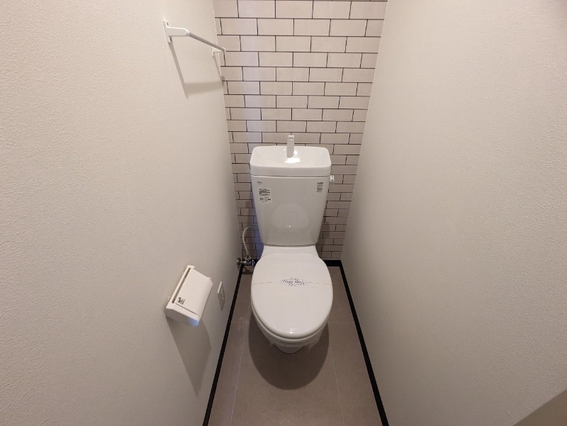 トイレ　清潔感があり安心して使用できるトイレになっておりました。