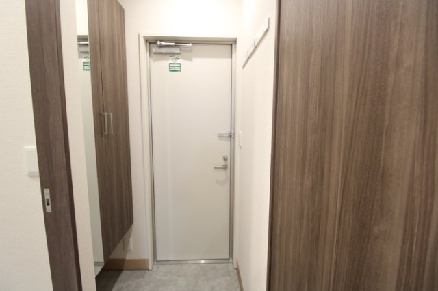 玄関　【D-ROOM柊】