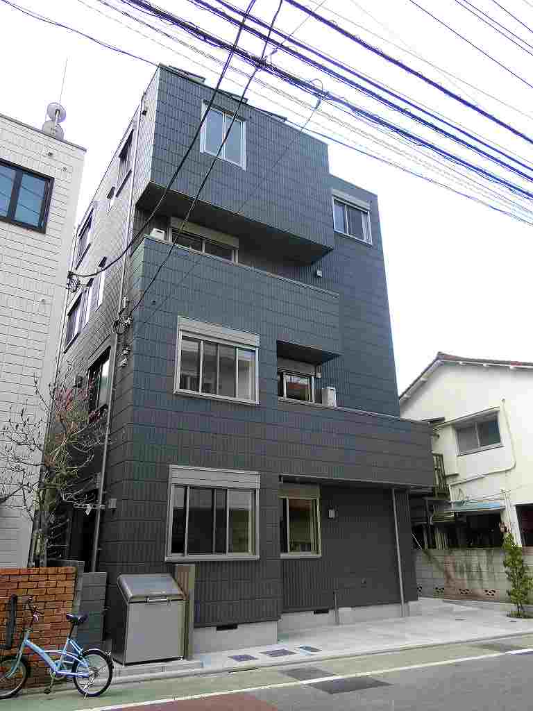 建物外観　落ち着いた雰囲気の外観です