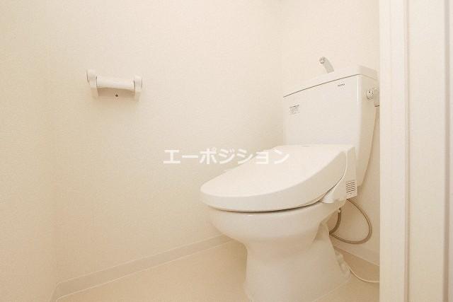 トイレ　リヴィアス難波エアリー