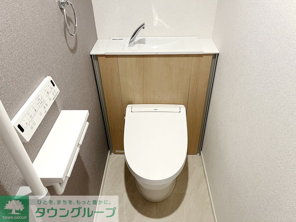 トイレ　トイレ