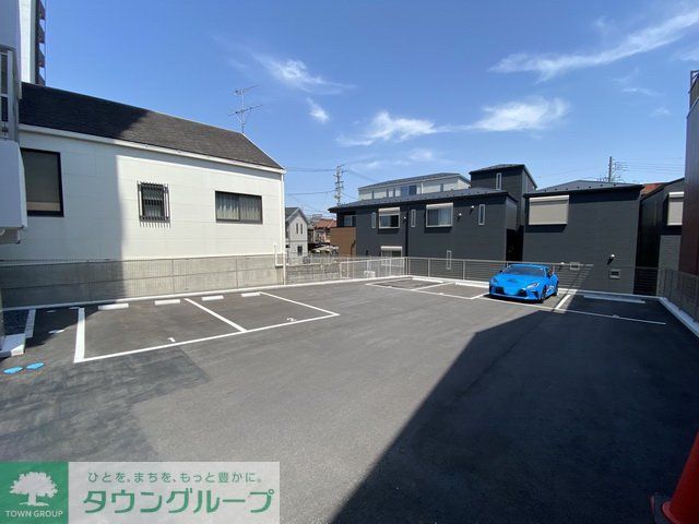 駐車場　駐車場