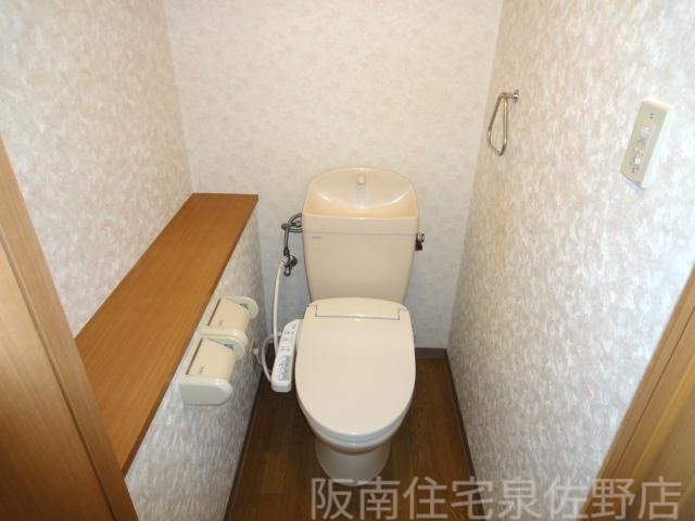 トイレ　シャワー付トイレ