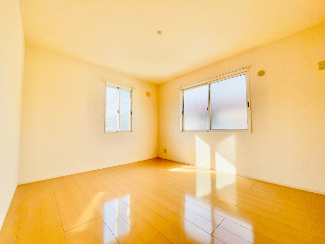 その他部屋・スペース　同一建物内２０１号室内装写真転載