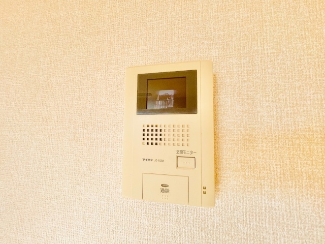 セキュリティ　同一建物内２０１号室内装写真転載