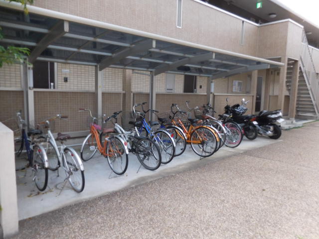 駐車場　駐輪場