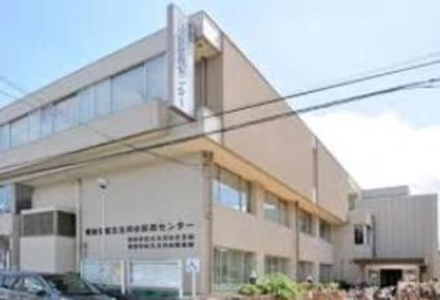 図書館　世田谷区立玉川台図書館（図書館）まで406m