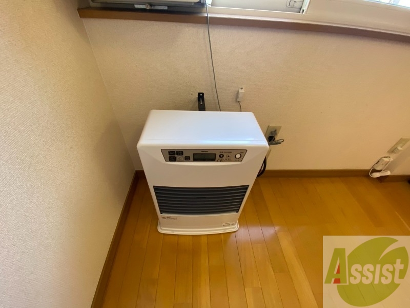 その他設備　灯油暖房です。札幌の寒い冬もこれで大丈夫！