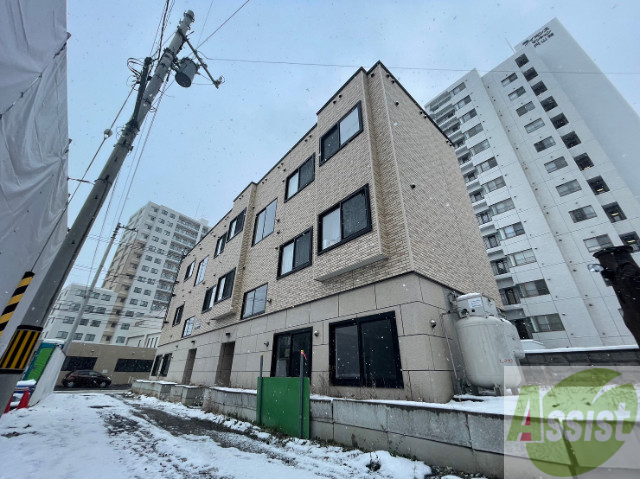 建物外観　札幌市中央区南２条西「グランフォルム南円山」