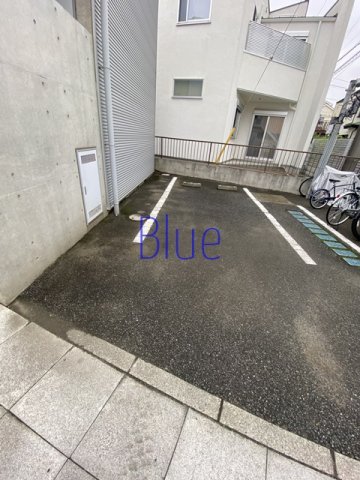 駐車場　【-思い切って、湘南。-　Blueの取り扱い物件】