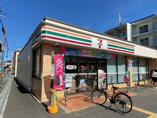コンビニ　セブンイレブン豊中桜の町5丁目店（コンビニ）まで566m