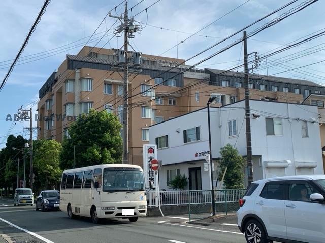 病院　医療法人松崎病院豊橋こころのケアセンター（病院）まで736m