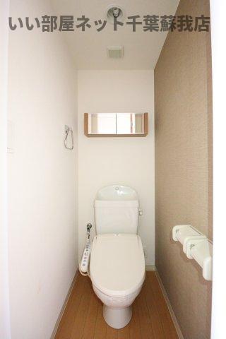トイレ　トイレもきれいです