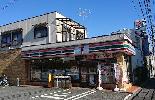 コンビニ　セブンイレブン 杉並高井戸東4丁目店（コンビニ）まで119m